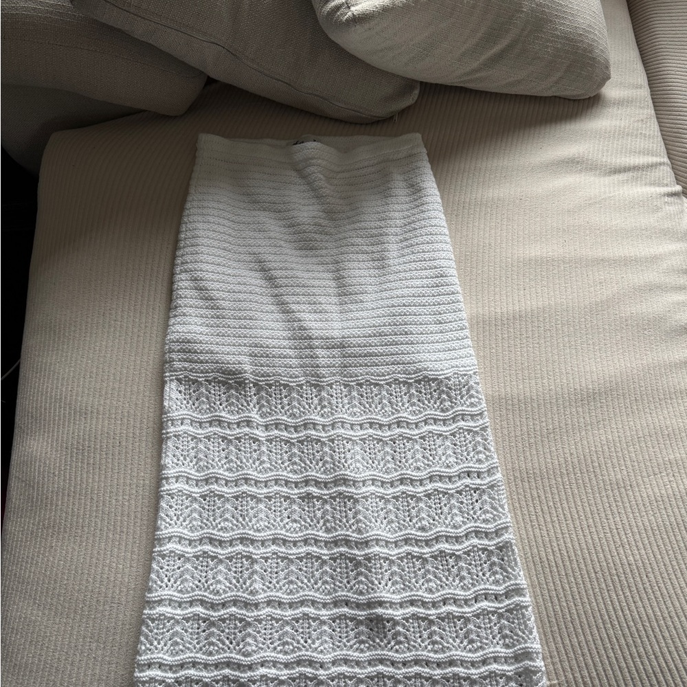 Hollister White Textured Maxi Skirt